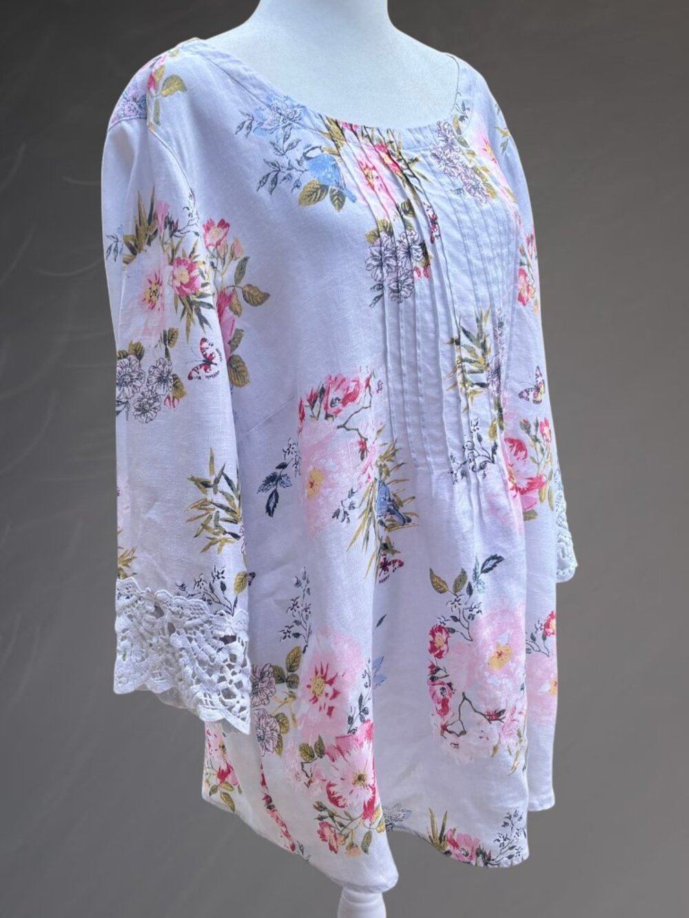 J. Jill Love Linen XL Floral Tunic Top Pintucks 3/4 Sleeves Crochet Lace Teacher - Picture 5 of 12